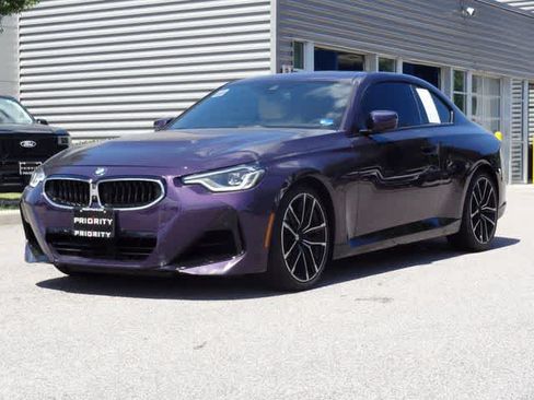 Used 2024 BMW 230i Coupe w/ Premium Package RWD image 1