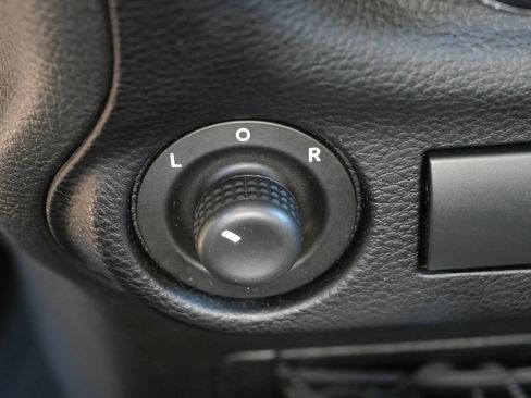 Used 2013 Jeep Wrangler Unlimited Sport AWD/4WD image 23