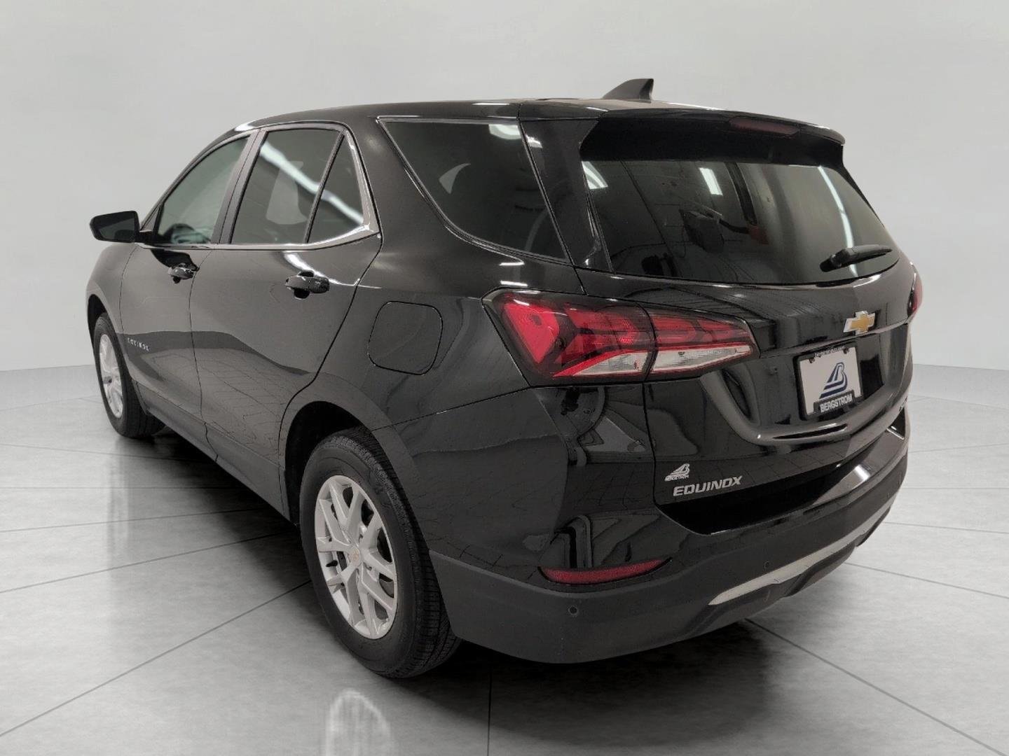 Used 2024 Chevrolet Equinox LT AWD/4WD image 48