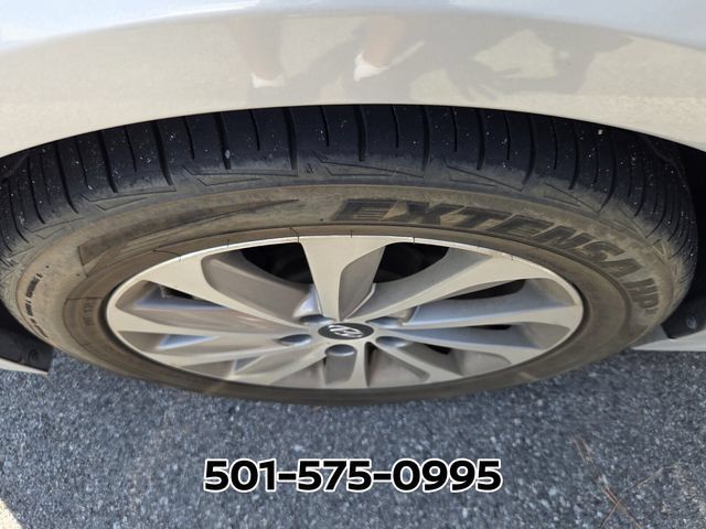 Used 2016 Hyundai Sonata Sport w/ Option Group 1V FWD image 7