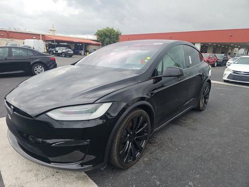 Used 2022 Tesla Model X Plaid AWD/4WD image 2