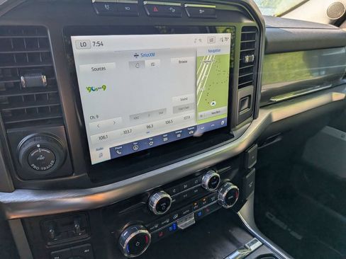 Used 2023 Ford F150 Lariat w/ Trailer Tow Package AWD/4WD image 16
