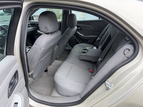 Used 2011 Honda CR-V SE image 17