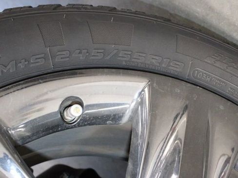 Used 2017 Toyota Highlander Limited Platinum image 38