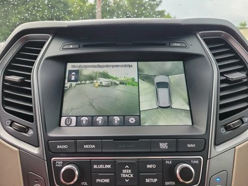 Used 2018 Hyundai Santa Fe Sport w/ 2.0T Ultimate Tech Package 05 FWD image 21