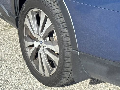 Used 2021 Subaru Ascent Limited w/ Technology Package image 9