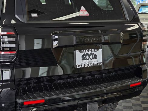 New 2026 Toyota 4Runner TRD Sport AWD/4WD image 16