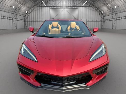Used 2021 Chevrolet Corvette Stingray Premium Conv w/ Z51 Performance Package RWD image 11