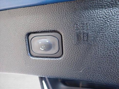 Used 2021 Ford Edge ST w/ Equipment Group 401A AWD/4WD image 9