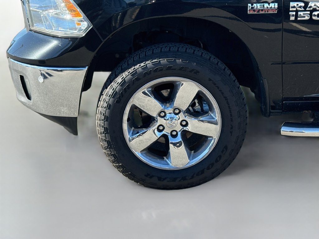 Used 2017 RAM 1500 Big Horn AWD/4WD image 39