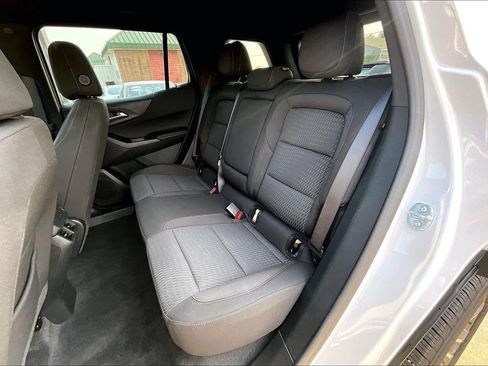 Used 2026 Chevrolet Equinox LT FWD image 20