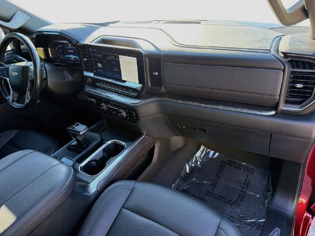 Used 2023 Chevrolet Silverado 1500 LTZ w/ LTZ Convenience Package II AWD/4WD image 12