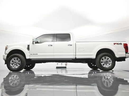 Used 2022 Ford F250 Platinum AWD/4WD image 44