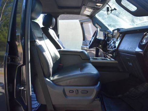 Used 2015 Ford F350 Platinum w/ Platinum Package AWD/4WD image 27