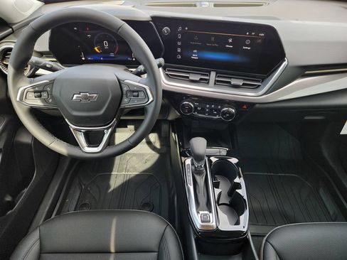 New 2026 Chevrolet Trax ACTIV w/ Sunroof Package FWD image 19