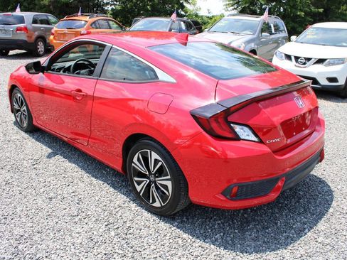 Used 2017 Honda Civic EX-T image 9