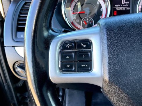 Used 2020 Dodge Grand Caravan GT image 16