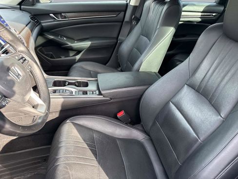 Certified 2021 Honda Accord Touring image 21