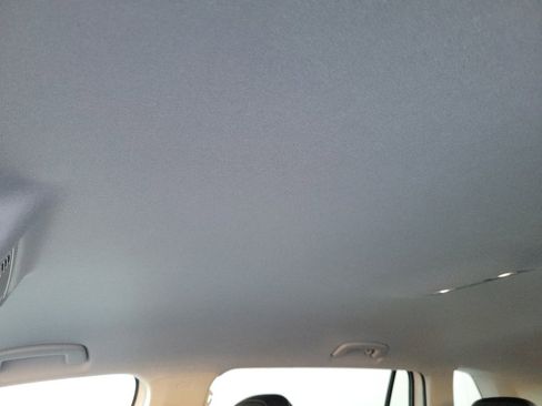 Certified 2022 Volkswagen Tiguan SE image 24