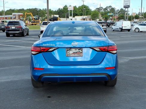 Used 2025 Nissan Sentra SV FWD image 19