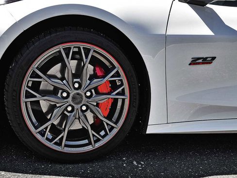 Used 2023 Chevrolet Corvette Stingray Premium Cpe w/ Z51 Performance Package RWD image 44