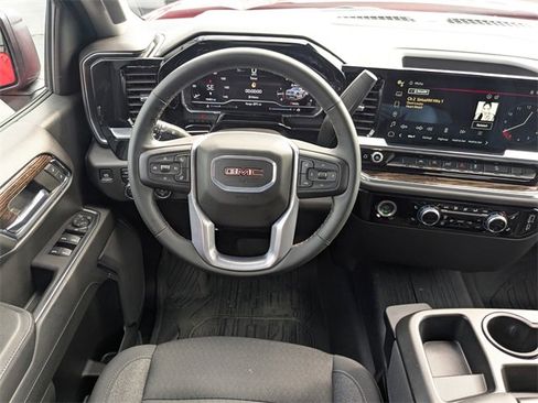 Used 2024 GMC Sierra 1500 Elevation image 16