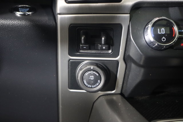 Used 2022 Ford F350 Platinum w/ Tremor Off-Road Package AWD/4WD image 49