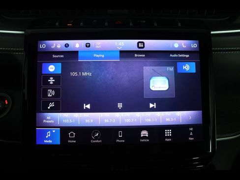 Used 2024 Jeep Grand Cherokee L Limited w/ Luxury Tech Group II AWD/4WD image 16