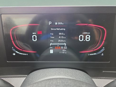 Used 2025 Kia Sportage LX image 16