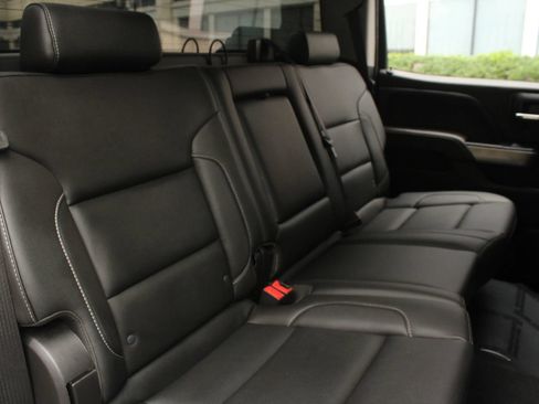 Used 2019 Chevrolet Silverado 2500 LTZ w/ Duramax Plus Package AWD/4WD image 19