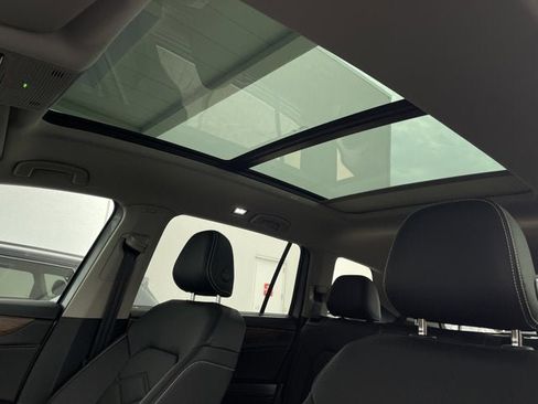 New 2026 Volkswagen Atlas SE image 15