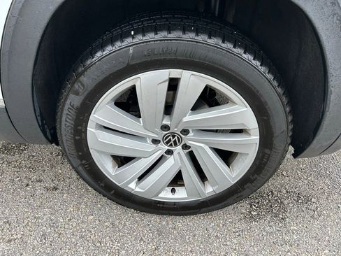 Used 2021 Volkswagen Atlas SEL image 9