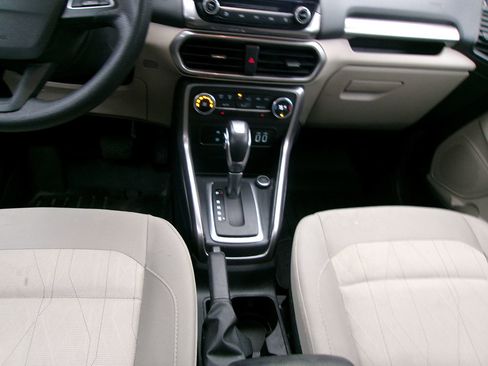 Used 2021 Ford EcoSport SE w/ SE Convenience Package image 18