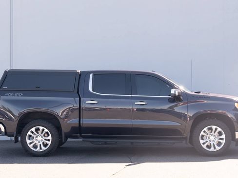Used 2024 Chevrolet Silverado 1500 LTZ w/ LTZ Premium Package AWD/4WD image 30