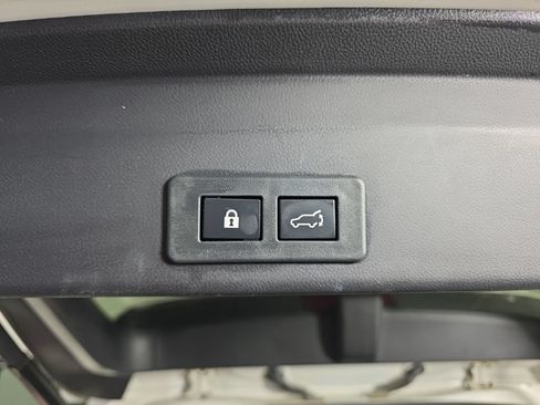 Used 2022 Subaru Ascent Touring w/ Popular Package #2A AWD/4WD image 40