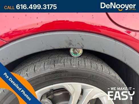 Used 2020 Chevrolet Bolt LT FWD image 12
