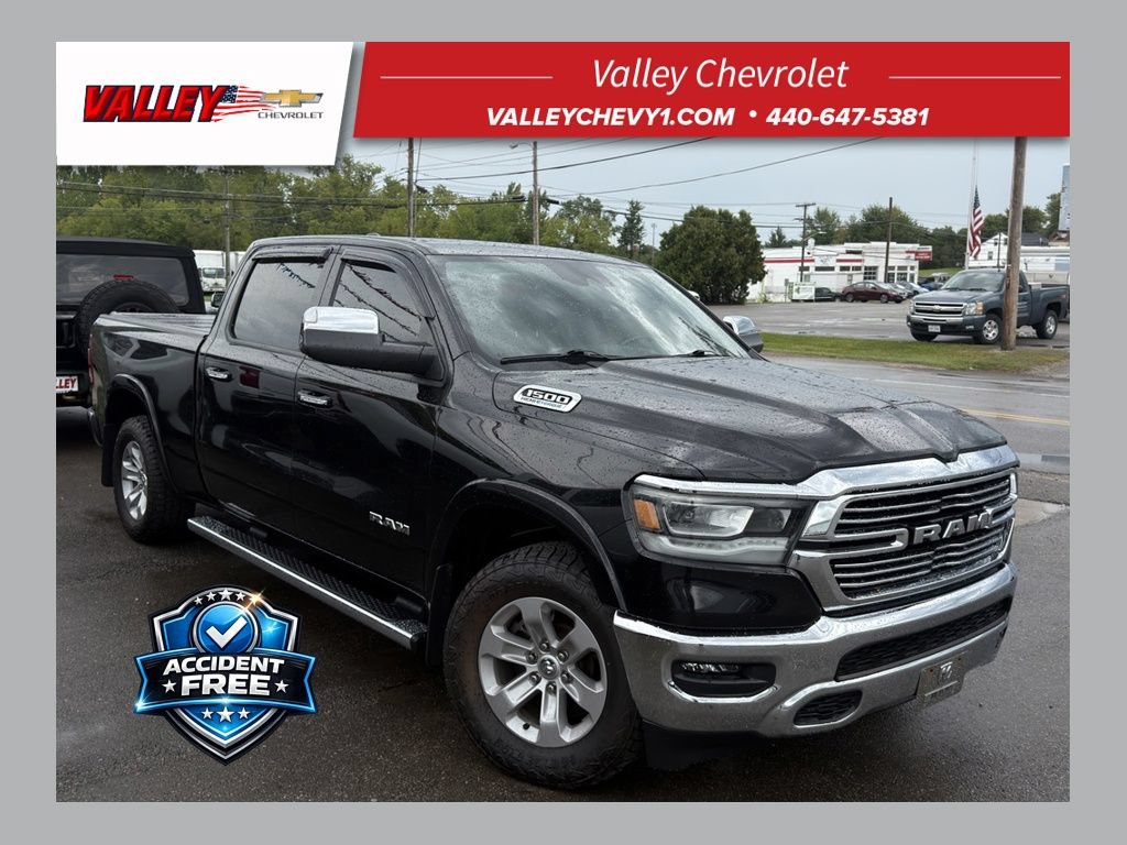 Used 2022 RAM 1500 Laramie AWD/4WD image 1