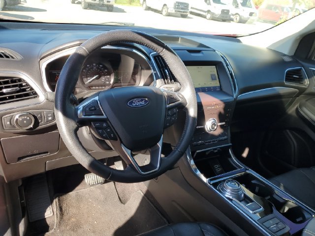 Used 2020 Ford Edge Titanium w/ Equipment Group 301A FWD image 15