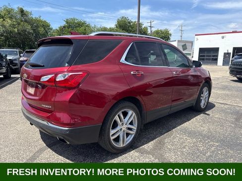 Used 2019 Chevrolet Equinox Premier FWD image 2