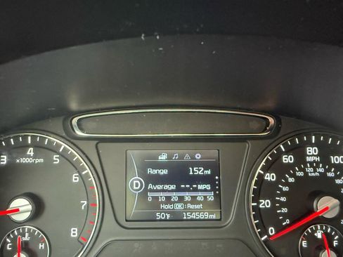 Used 2016 Kia Sorento EX FWD image 33