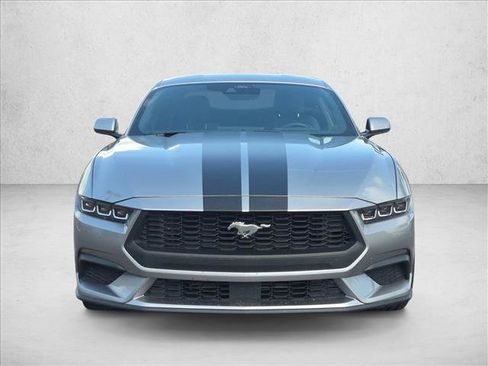 Used 2024 Ford Mustang Coupe RWD image 2