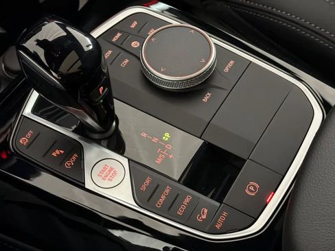 Used 2023 BMW X4 xDrive30i w/ Premium Package image 22