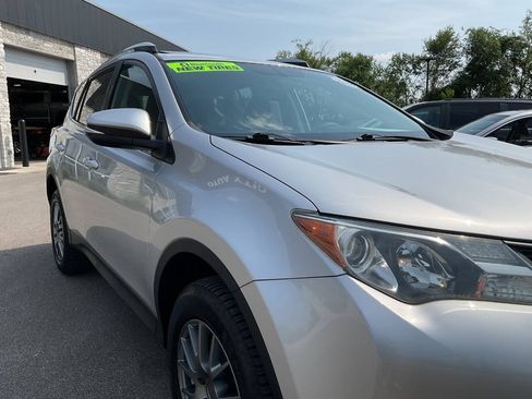 Used 2014 Toyota RAV4 XLE AWD/4WD image 11