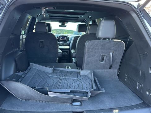 Used 2022 Chevrolet Traverse Premier w/ Redline Edition image 31