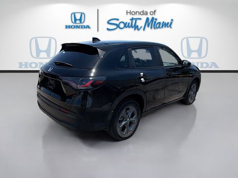 New 2027 Honda HR-V LX image 7