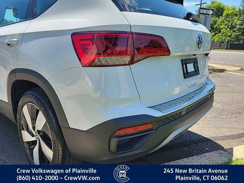Certified 2024 Volkswagen Taos S AWD/4WD image 27