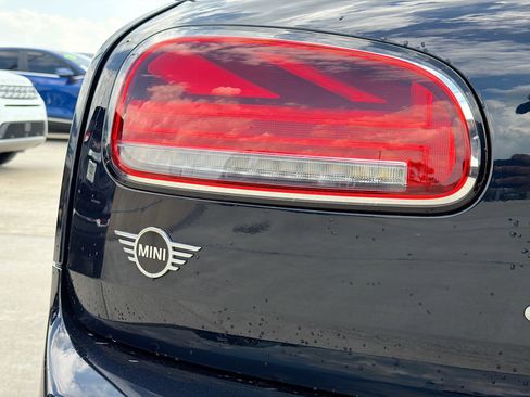 Used 2022 MINI Cooper Clubman John Cooper Works image 10