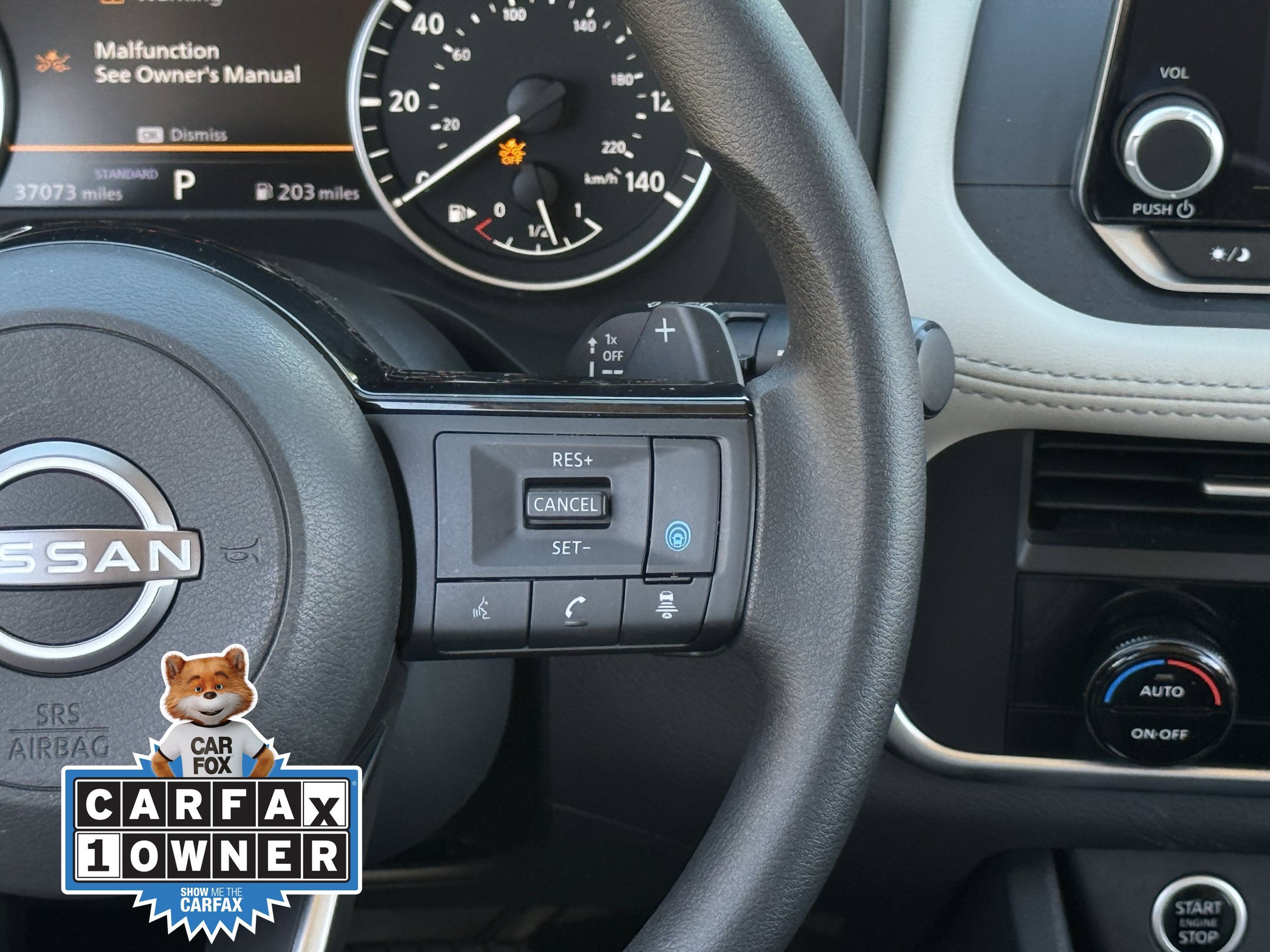 Used 2023 Nissan Rogue SV FWD image 16