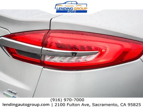 Used 2019 Ford Fusion SE image 8