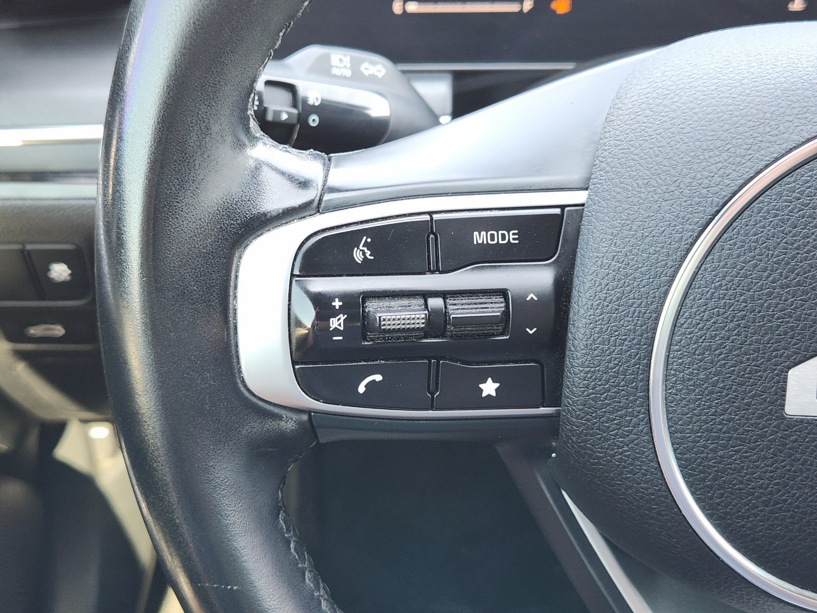 Used 2025 Kia K5 GT-Line w/ GT-Line Premium Package FWD image 37